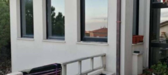 6 rooms Apartment in Fermo, Italy No. 97961 2