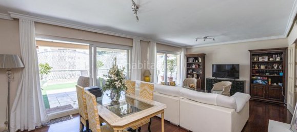 Ático de 4 dormitorios en Marbella, Spain No. 184367 2