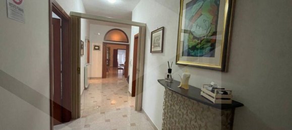 6-salle Appartement à Vico del Gargano, Italy No. 22401 16