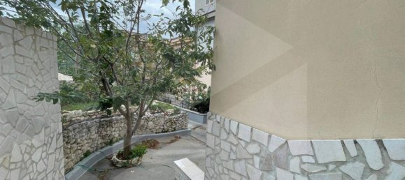 6-salle Appartement à Vico del Gargano, Italy No. 22401 28