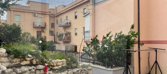6-salle Appartement à Vico del Gargano, Italy No. 22401 27