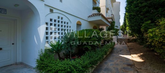 Apartamento de 3 dormitorios en Marbella, Spain No. 184126 26