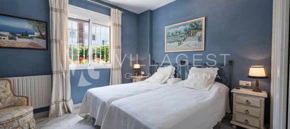 Apartamento de 3 dormitorios en Marbella, Spain No. 184126 12