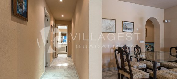 Apartamento de 3 dormitorios en Marbella, Spain No. 184126 16