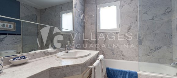 Apartamento de 3 dormitorios en Marbella, Spain No. 184126 15