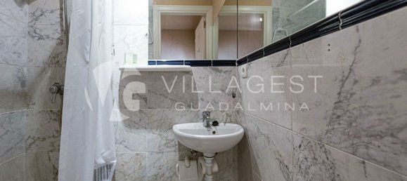 Apartamento de 3 dormitorios en Marbella, Spain No. 184126 18