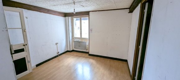 Casa de 4 dormitorios en Joigny, France No. 312123 5