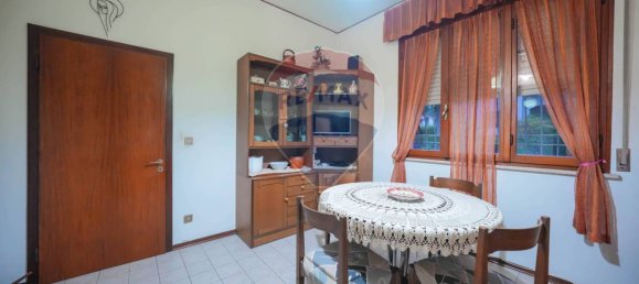 4 غرف نوم فيلا في Lugo, Italy رقم 124896 3