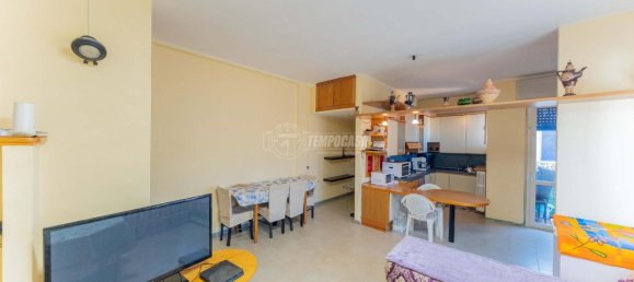 3غرفة شقة في Magenta, Italy رقم 2654 5