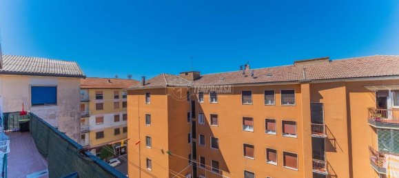 3غرفة شقة في Magenta, Italy رقم 2654 21