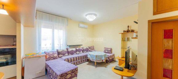 3غرفة شقة في Magenta, Italy رقم 2654 4