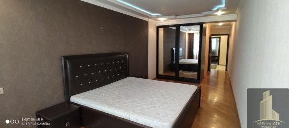 3 bedrooms Apartment in Baku, Azerbaijan No. 2213 16