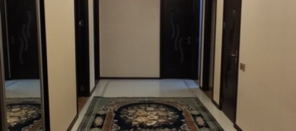 3 bedrooms Apartment in Baku, Azerbaijan No. 2213 33