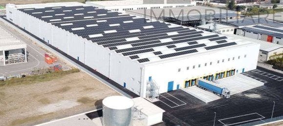 Almacén de 5 habitaciónes en Vignola, Italy No. 314953 2