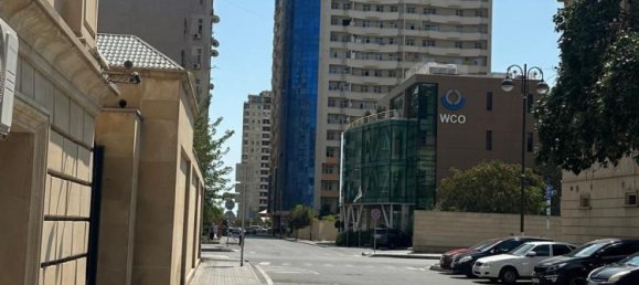 Apartamento de 3 dormitorios en Khatay, Azerbaijan No. 1678 11