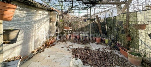 3 Schlafzimmer Wohnung in Trofarello, Italy, Nr. 170231 25