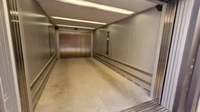 28m² Garage in Salamanca, Spain No. 142841