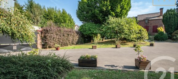 6 bedrooms House in Maubeuge, France No. 324314 5