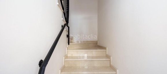 2 bedrooms Apartment in Granada, Spain No. 167697 4