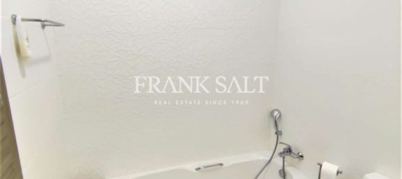 2 chambres Penthouse à Lija, Malta No. 4887 7