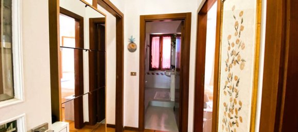 2 Schlafzimmer Villa in Monteprandone, Italy, Nr. 379303 12