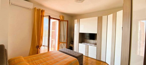 2 Schlafzimmer Villa in Monteprandone, Italy, Nr. 379303 14
