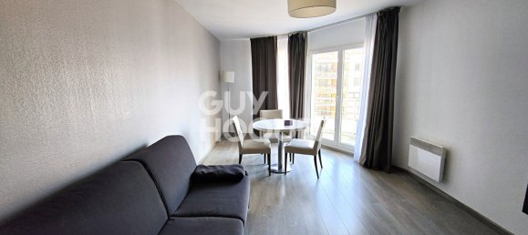 1 bedroom Apartment in Courbevoie, France No. 167625 4