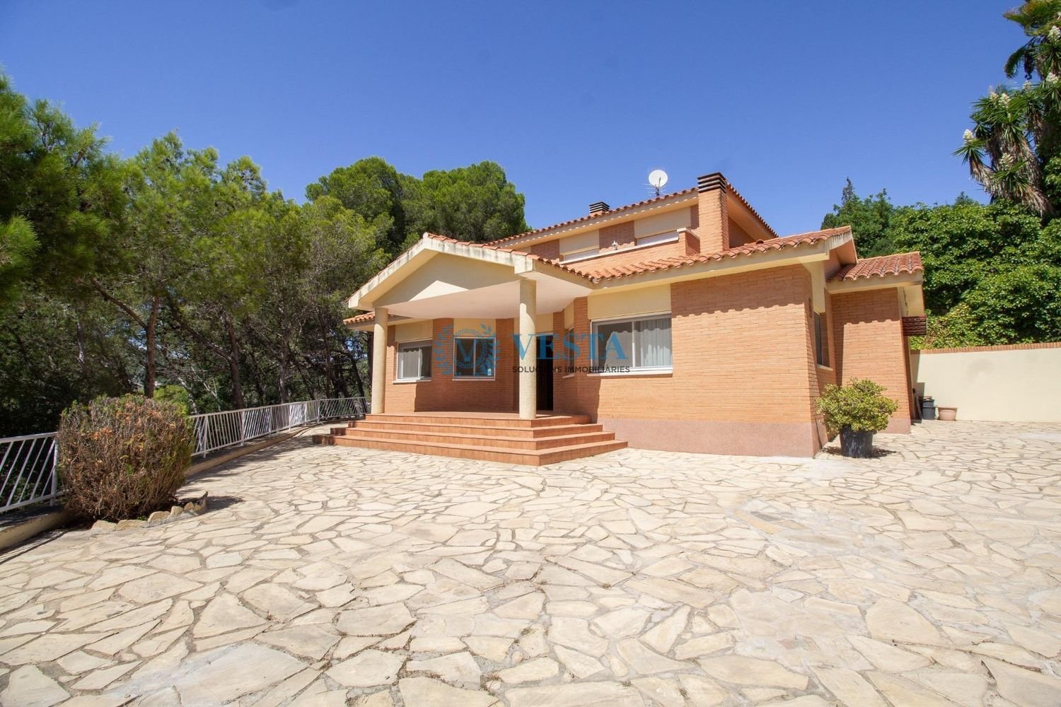 Casa de 4 dormitorios en Castellvell del Camp, Spain No. 219213