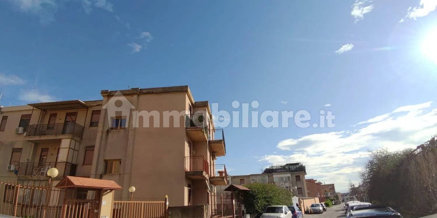 3 bedrooms Apartment in Palermo, Italy No. 218514
