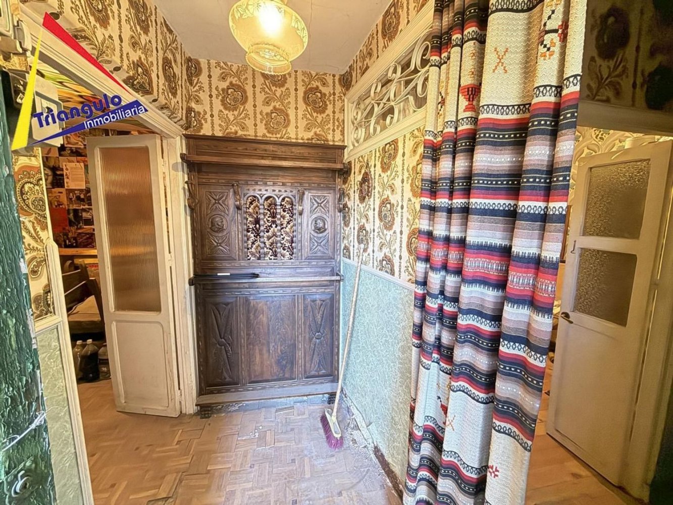 Apartamento de 3 dormitorios en Segovia, Spain No. 27175