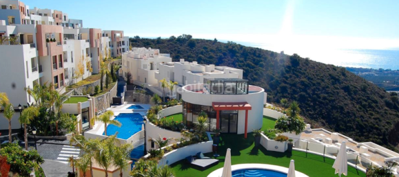 3 bedrooms Penthouse in Marbella, Spain No. 94882 27