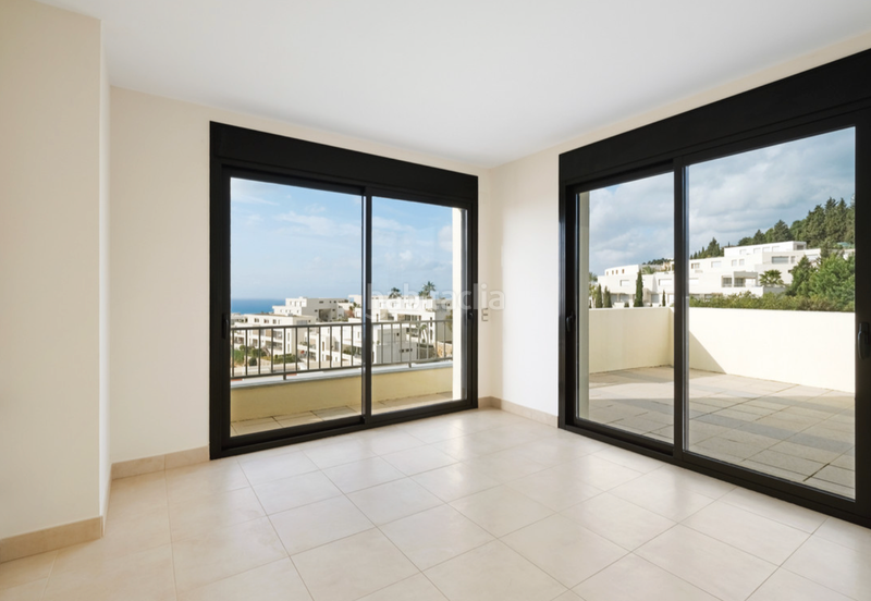 3 bedrooms Penthouse in Marbella, Spain No. 94882