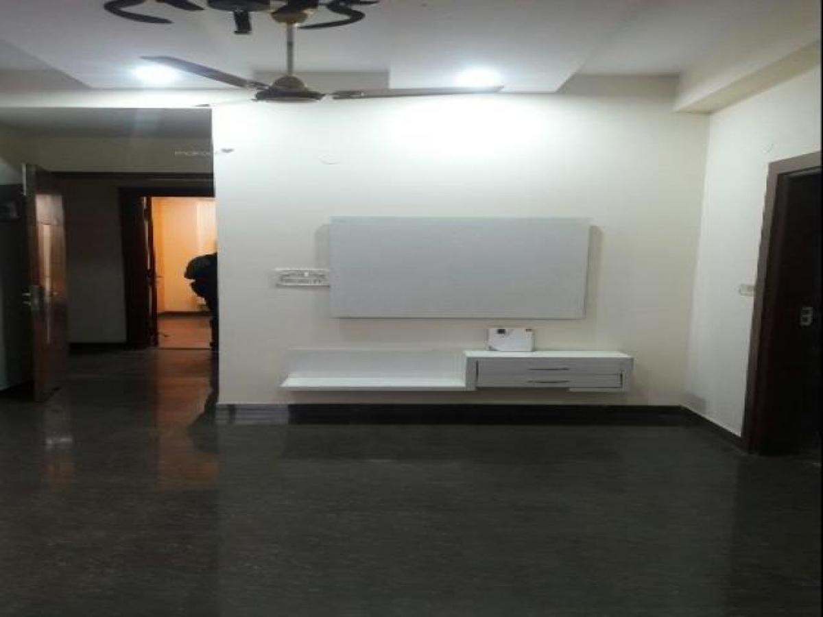 2 bedrooms House in Ghaziabad, India No. 28482