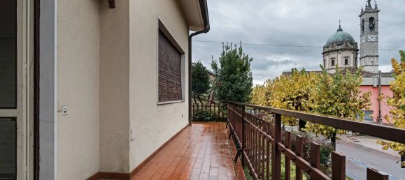 Studio in Trescore Balneario, Italy No. 210700 19