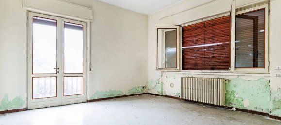 Studio in Trescore Balneario, Italy No. 210700 15