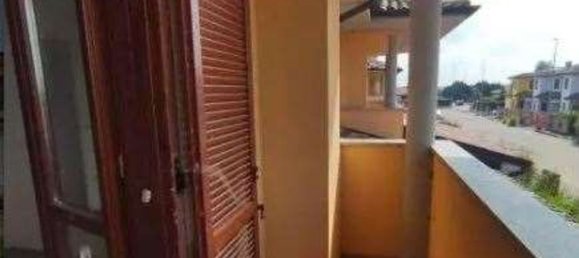 5 rooms Villa in Roncaro, Italy No. 3352 5