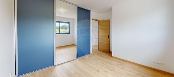 5 bedrooms House in Olivet, France No. 275509 10