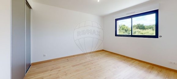 5 bedrooms House in Olivet, France No. 275509 6