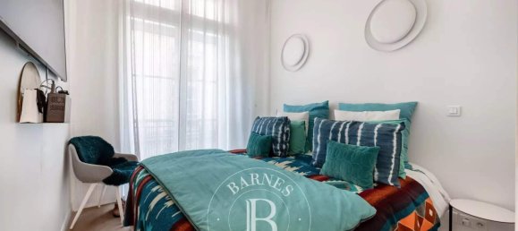 2 Schlafzimmer Doppelhaus in Paris, France, Nr. 134226 11