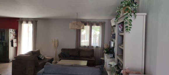 5 bedrooms House in Graveson, France No. 326805 2