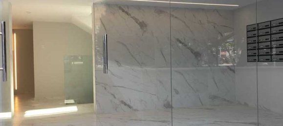 3 bedrooms Apartment in Limassol, Cyprus No. 17986 2