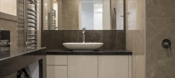 2 bedrooms Apartment in Limassol, Cyprus No. 12520 8