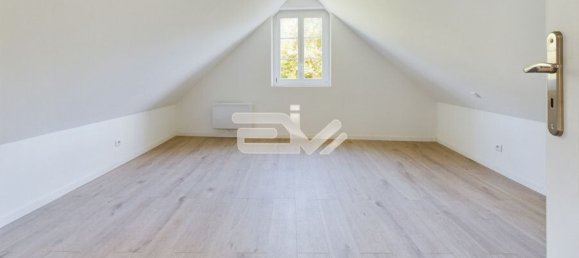 Дом с 4 спальнями в Бийи-сюр-Эн, Франция № 235500 17