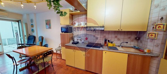 Квартира с 3 комнатами в Фрабоза Соттана, Италия № 171423 6