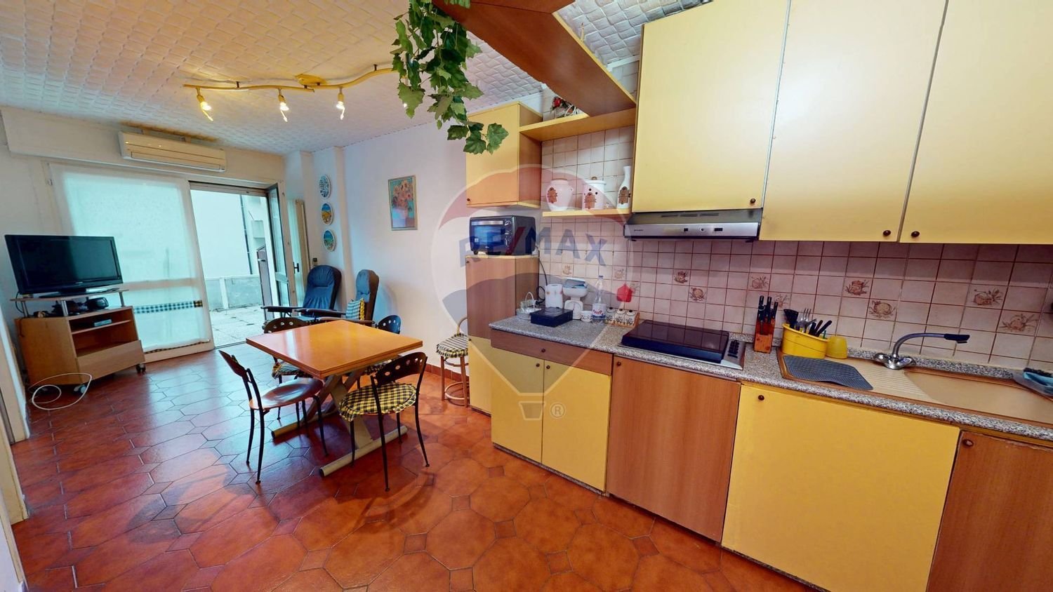 Квартира с 3 комнатами в Фрабоза Соттана, Италия № 171423