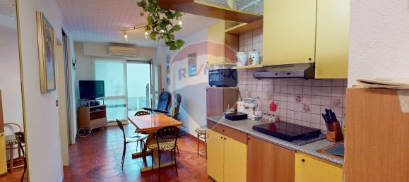 Квартира с 3 комнатами в Фрабоза Соттана, Италия № 171423 3