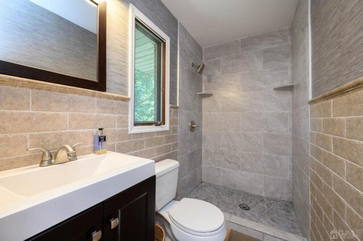 6 غرف نوم منزل في South River, USA رقم 438991