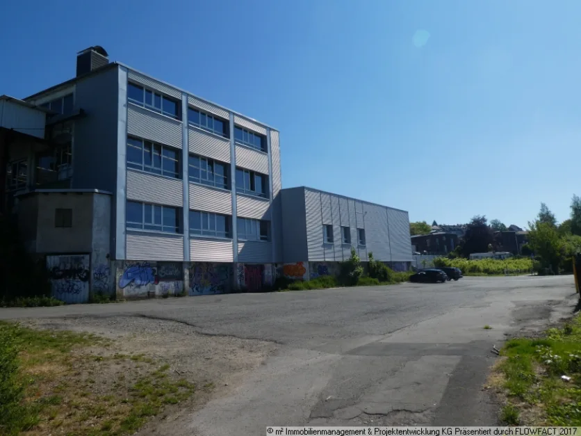 Edificio en Remscheid, Germany 1693 m² No. 65833