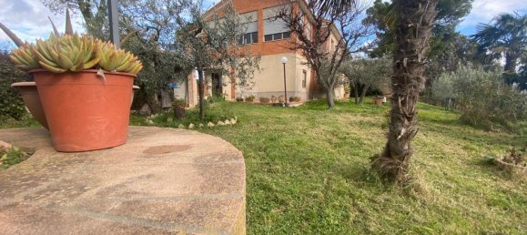 4 rooms Apartment in Spoleto, Italy No. 128816 20