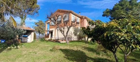 4 rooms Apartment in Spoleto, Italy No. 128816 12